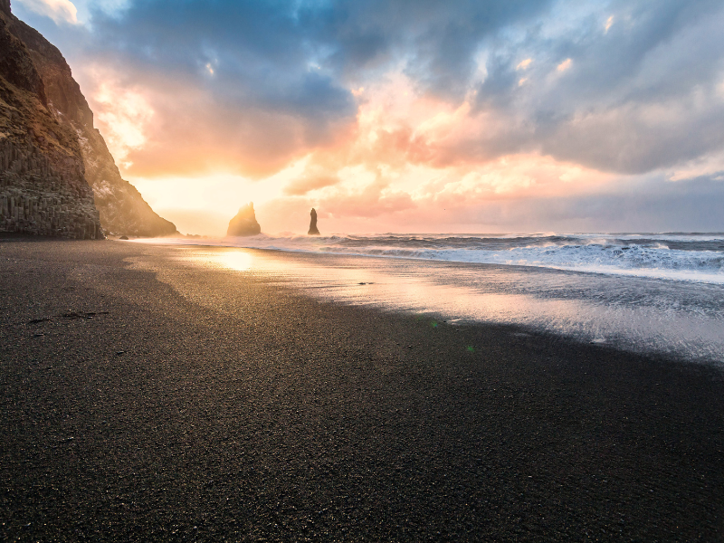 Czarna plaża (Reynisfjara)